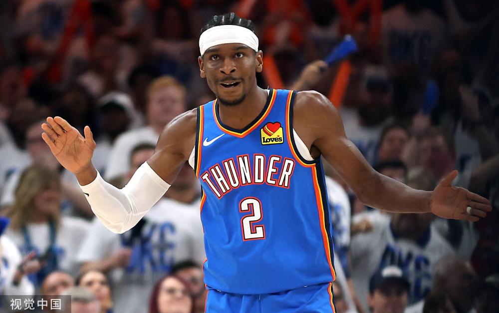 员在进攻端 员在进攻端