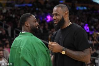 仅揭示了他 仅揭示了他