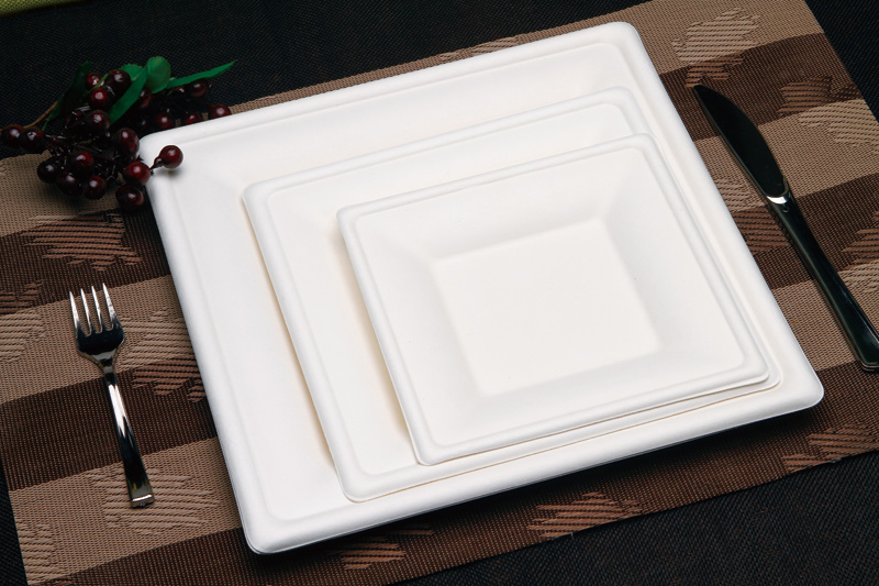 Square cake tray